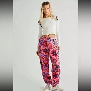 Free People Sun Valley Velvet Pants Joggers‎ Floral Print Embroidery- Small